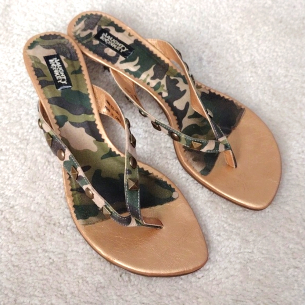 Naughty Monkey womens green and gold camo kitten heels sandals. Size 8.5